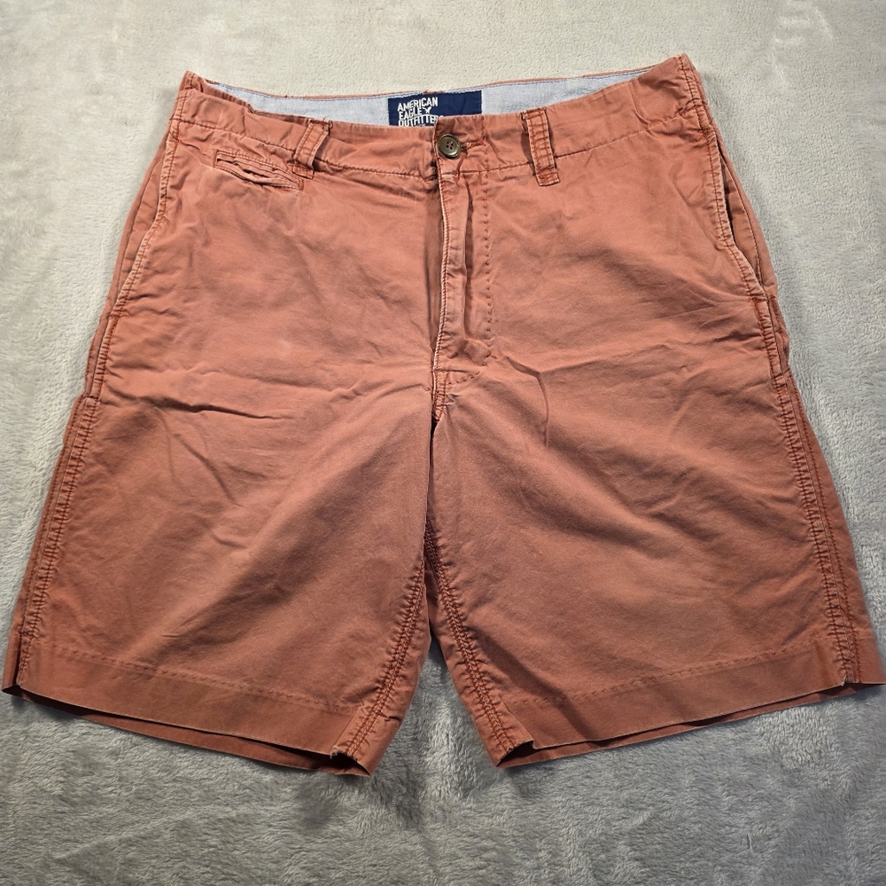 Amercain Eagle Red Shorts Size 33